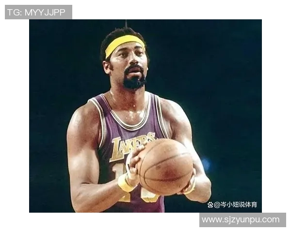 黑巨人篮球明星的传奇故事与辉煌成就揭秘